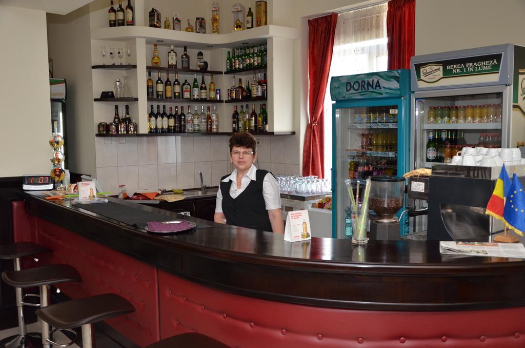Hotel Restaurant La Conac Batiz Kültér fotó