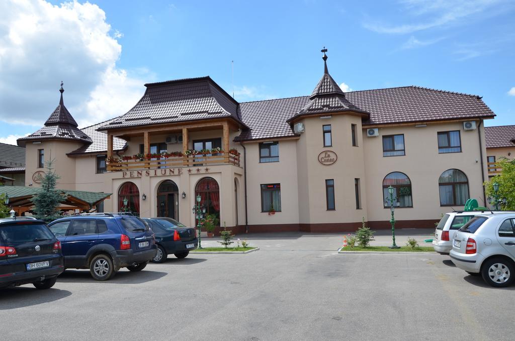 Hotel Restaurant La Conac Batiz Kültér fotó